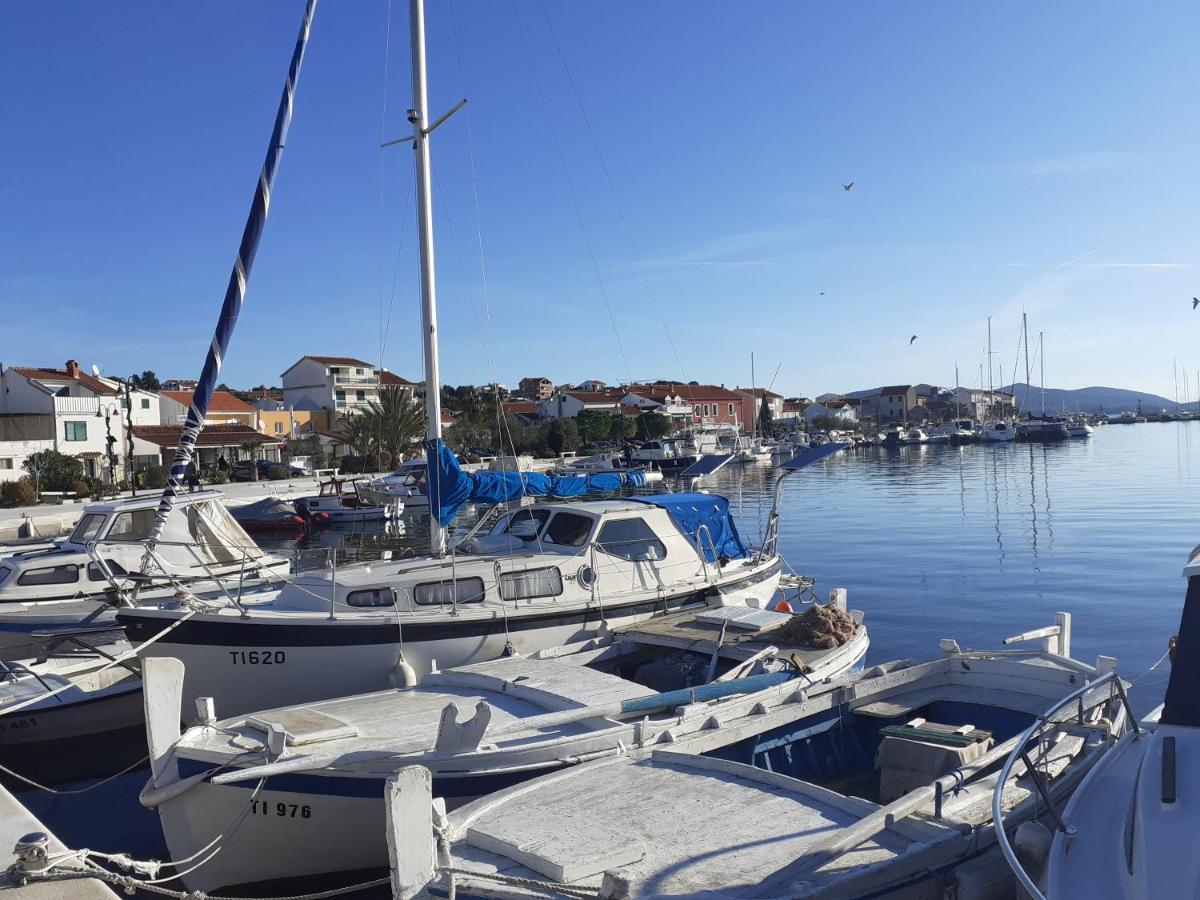 Villa Palfi Jezera Eksteriør billede