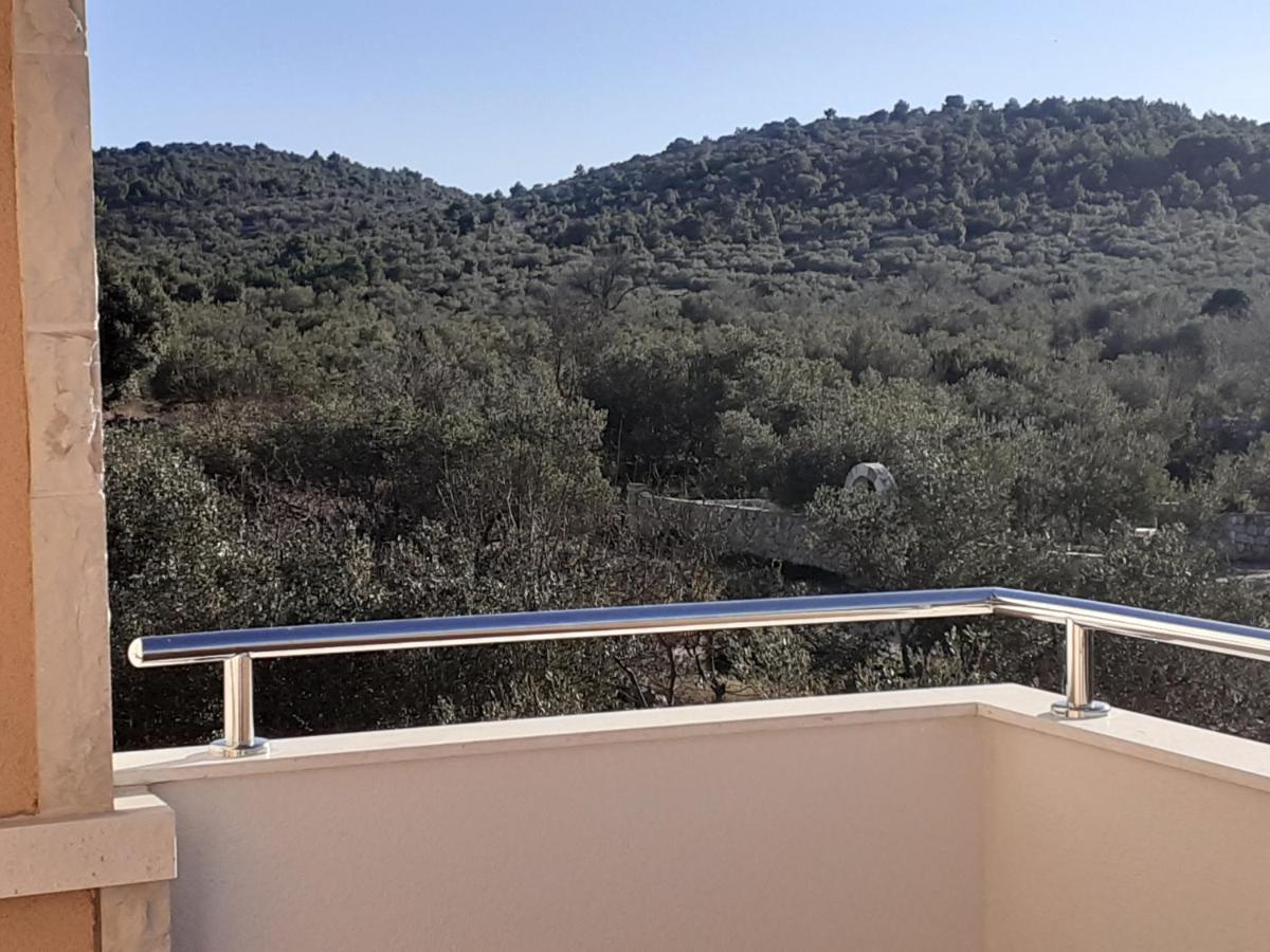 Villa Palfi Jezera Eksteriør billede